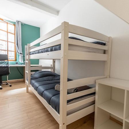 Le Petit Pirou # Cosy # Halte Auvergne Thiers Bagian luar foto