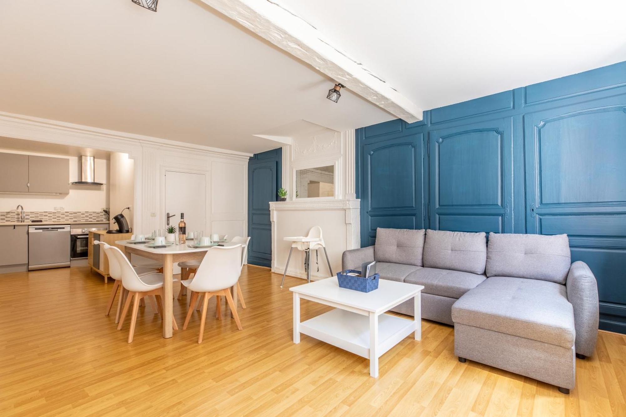 Le Petit Pirou # Cosy # Halte Auvergne Thiers Bagian luar foto